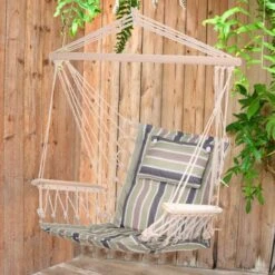 Outsunny Hammock Hanging Rope Chair Swing W/ Cushion 120KG Multicolored Stripes -Outdoor Furniture Store 18889798 3