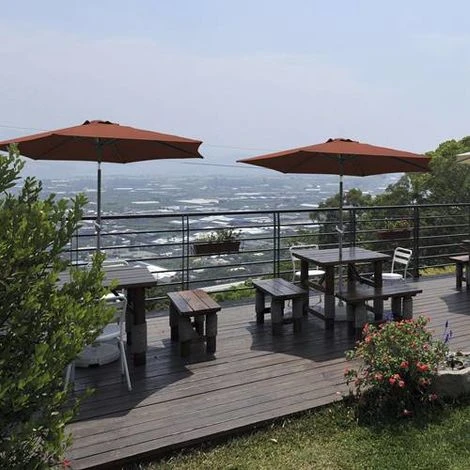 KMS BIRCHTREE 2.5M Aluminium Garden Parasol BT-GP01 Coffee 4 KMS BIRCHTREE 2.5M Aluminium Garden Parasol BT-GP01 Coffee - Image 2